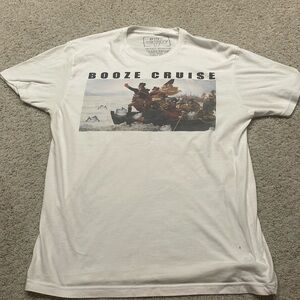Booze Cruise Graphic T-shirt, size Large